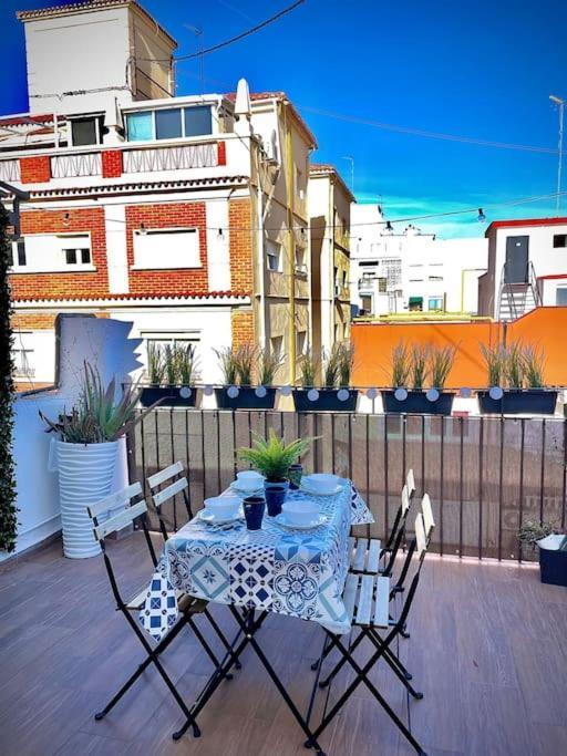 Elegant Rooftop By F2 Rental Home Valencie Exteriér fotografie